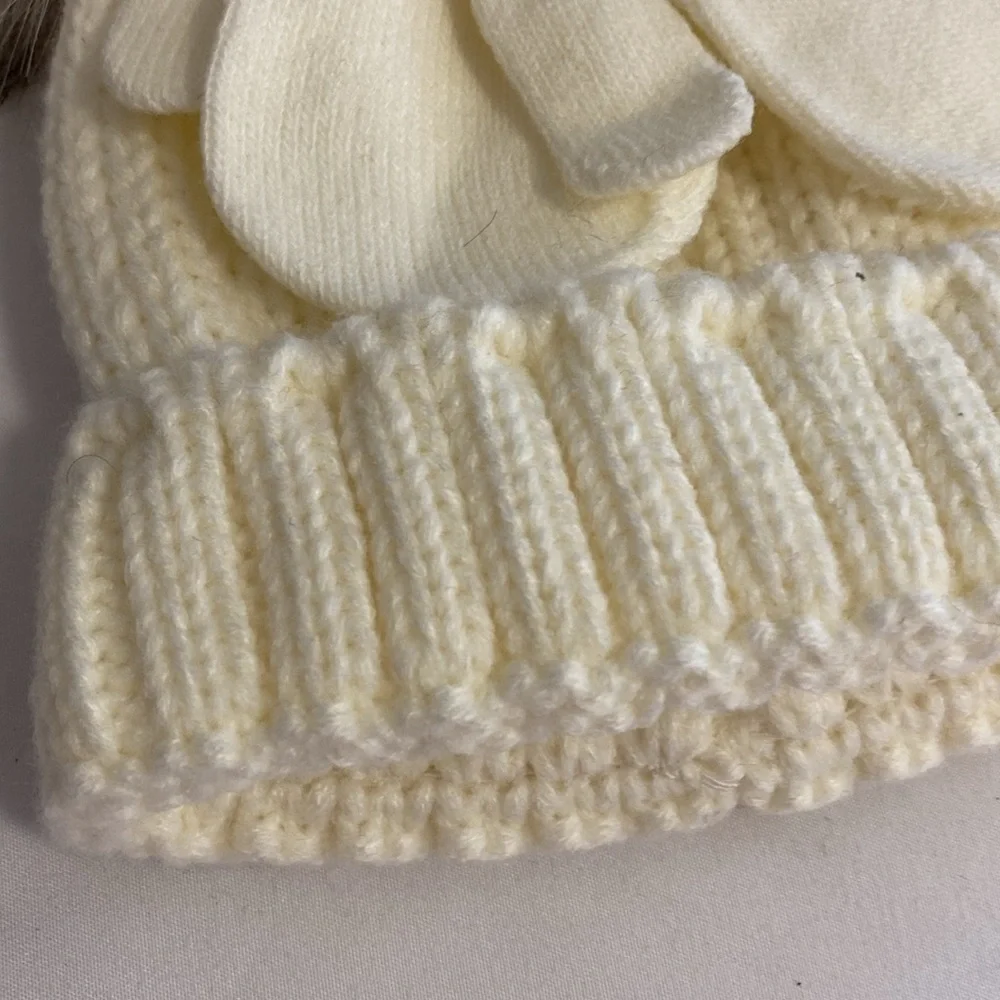 🎀 5/$20 🎀 Toddler Curls & Pearls Couture Winter Hat Beanie and Mitten Set